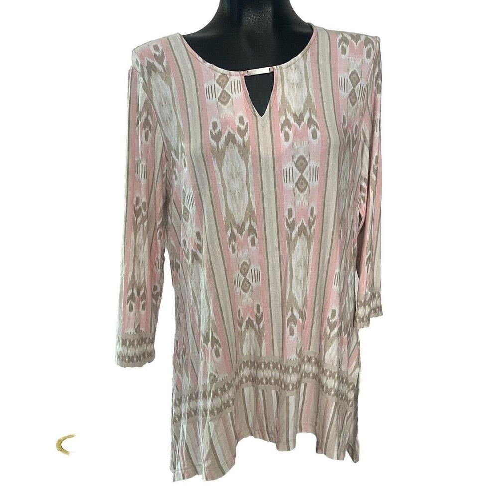 Petite Large - Women's - Ruby Rd - Chic Pink‎ and Beige Patterned Top -